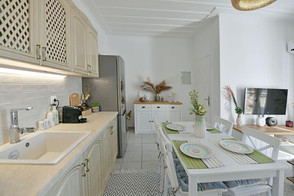 Olivo II Luxury Apartment Hydra  Exterior photo