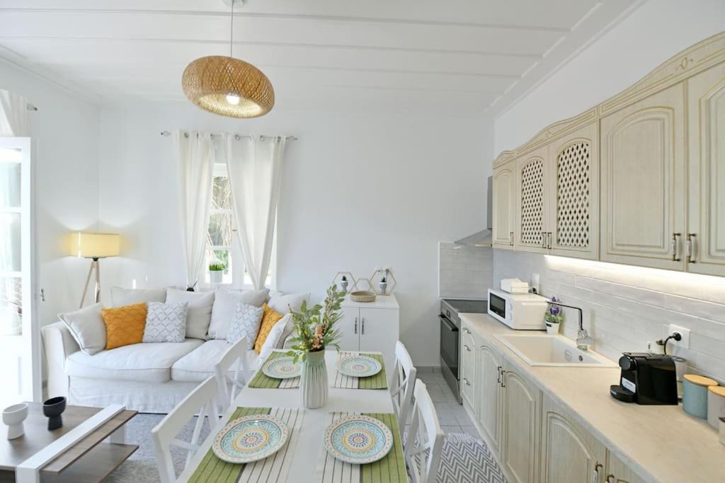 Olivo II Luxury Apartment Hydra  Exterior photo